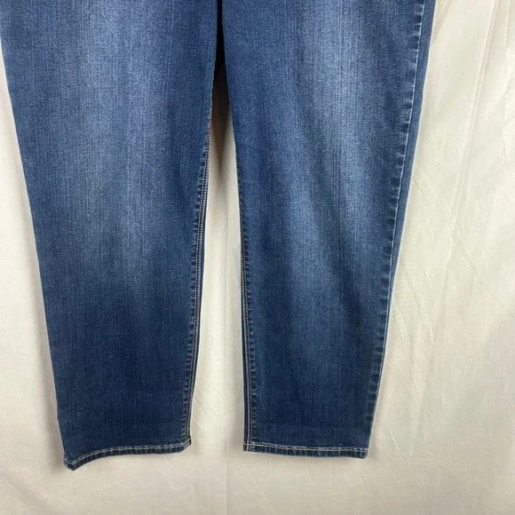 Chicos So Lifting Crop Jeans Womens Size 2 Large 12 Blue Wash Denim Slimming - Picture 4 of 9